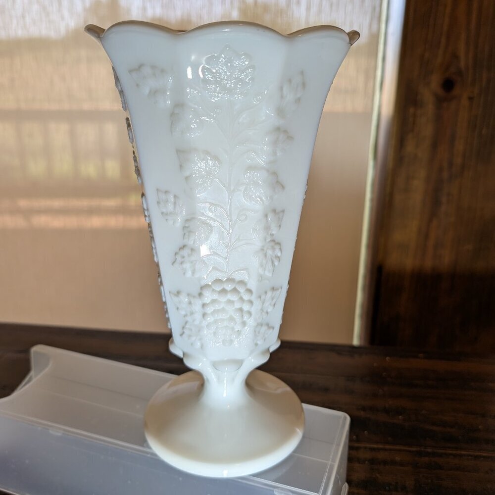Vintage White Milk Glass Paneled Grape 7" Pedestal Vase by Westmoreland - Picture 2 of 7
